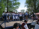 Maibaum aufstellen und Maifeier
