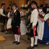 Gaugruppenauftritt im Festzelt Tradition auf der Wiesn