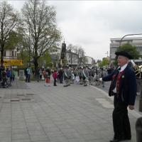 Maifeier und Maibaum aufstellen