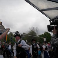 Maifeier und Maibaum aufstellen