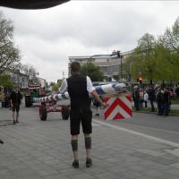Maifeier und Maibaum aufstellen